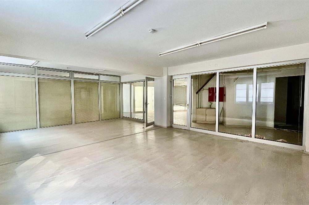 C21 LOFT'TAN DENİZLİ MERKEZDE 1500M² 5 KATLI KİRALIK KOMPLE BİNA