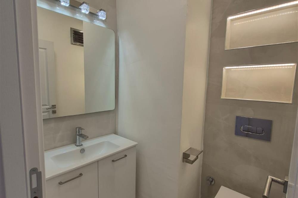 ZEKERİYAKÖY SİNPAŞ'TA YENİLENMİŞ 3+1 KİRALIK DAİRE