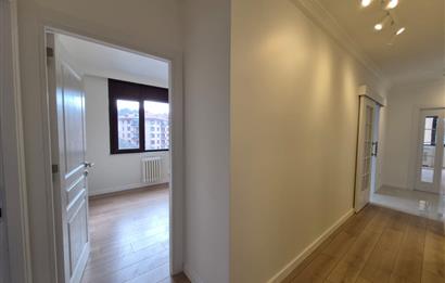 ZEKERİYAKÖY SİNPAŞ'TA YENİLENMİŞ 3+1 KİRALIK DAİRE