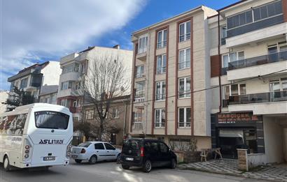 CENTURY21 VİZYONDAN KUMLUBEL'DE 2+0 EŞYALI KİRALIK DAİRE