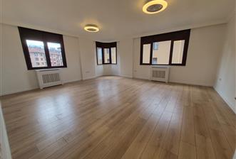 ZEKERİYAKÖY SİNPAŞ'TA YENİLENMİŞ 3+1 KİRALIK DAİRE - 10 - 32605