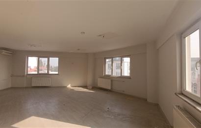 C21 LOFT'TAN DENİZLİ MERKEZDE 1500M² 5 KATLI KİRALIK KOMPLE BİNA
