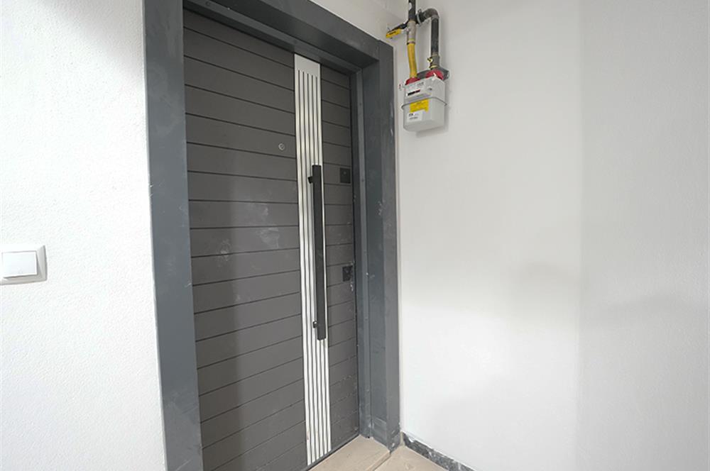 C21 Cius; Fen İşleri Karşısı Sıfır 2+1 Kapalı Otoparklı Daire