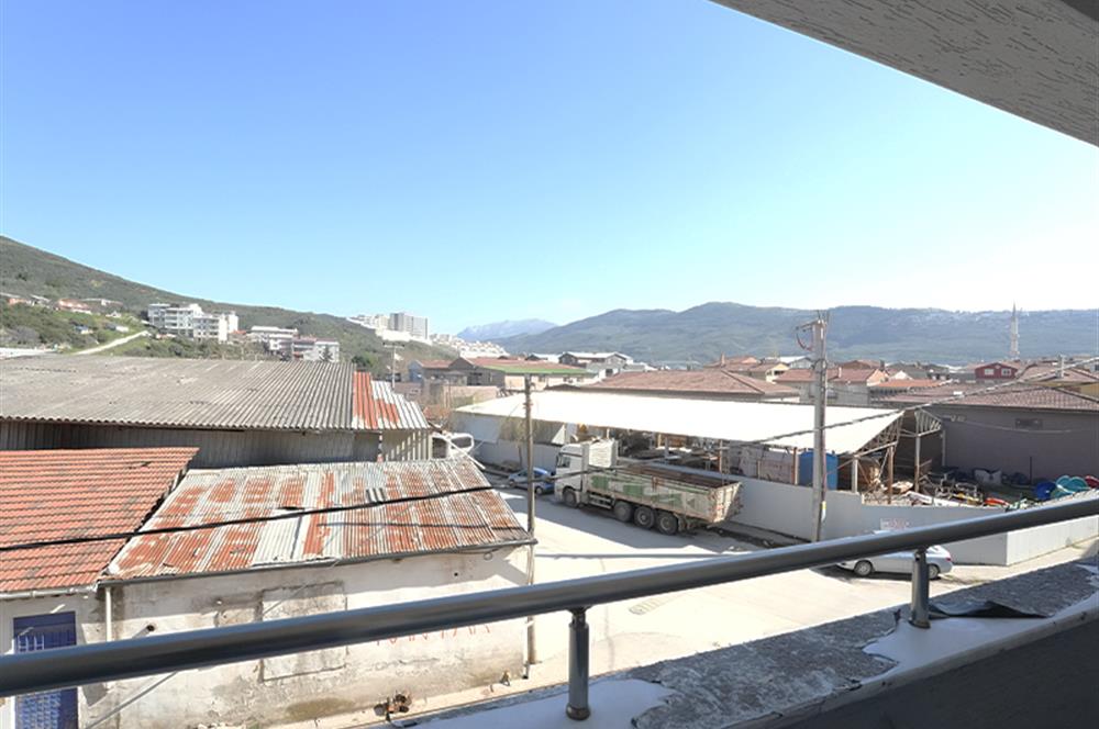 C21 Cius; Fen İşleri Karşısı Sıfır 2+1 Kapalı Otoparklı Daire