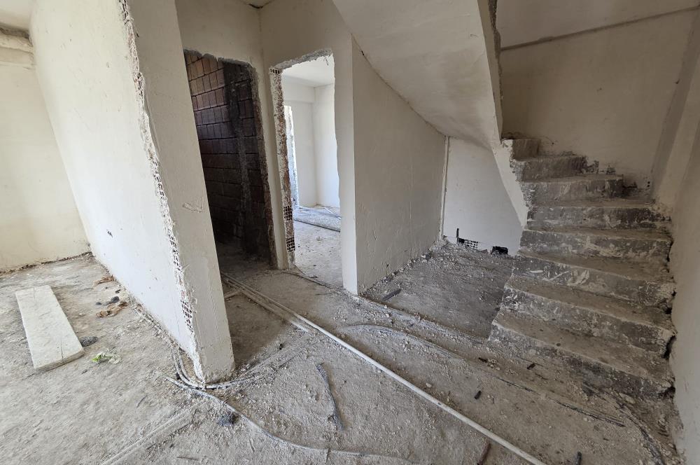 C21 BAL'DAN GAZİOSMANPAŞA'DA SATILIK DUBLEKS 4+1 DAİRE