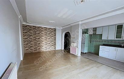 C21 Cius; Site İçerisinde 3+1 Asansörlü İçi Yapılı Kiralık Daire