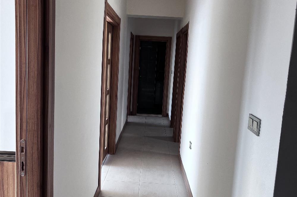 Hastane TOKİ de Asansörlü Ferah 3+1 Kiralık Daire