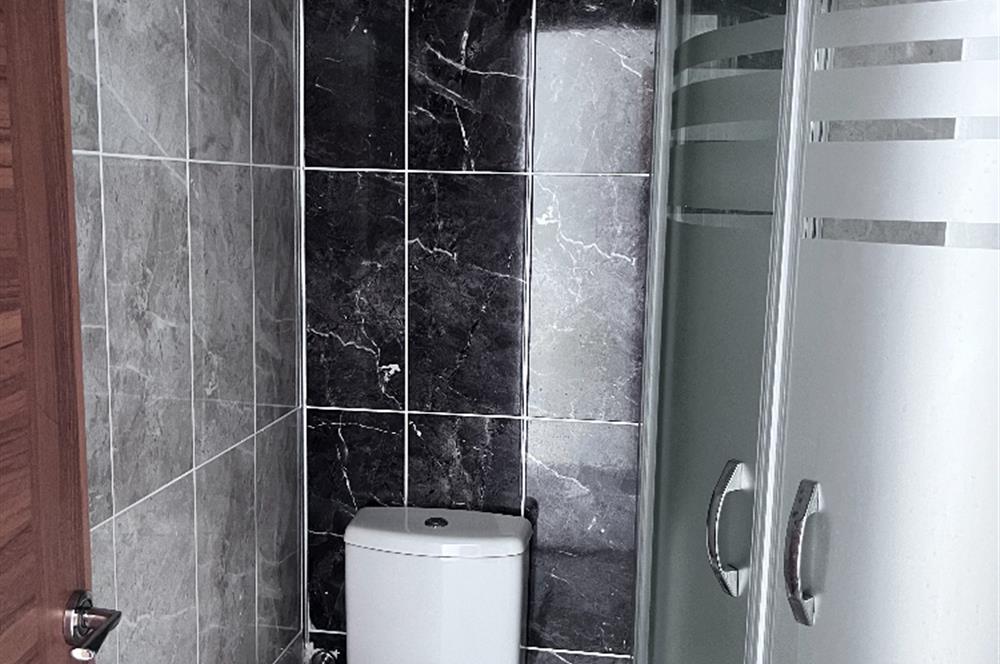 Hastane TOKİ de Asansörlü Ferah 3+1 Kiralık Daire