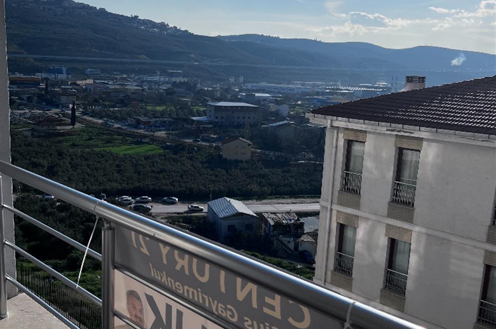 Hastane TOKİ de Asansörlü Ferah 3+1 Kiralık Daire