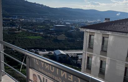 Hastane TOKİ de Asansörlü Ferah 3+1 Kiralık Daire