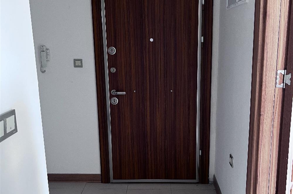 Hastane TOKİ de Asansörlü Ferah 3+1 Kiralık Daire