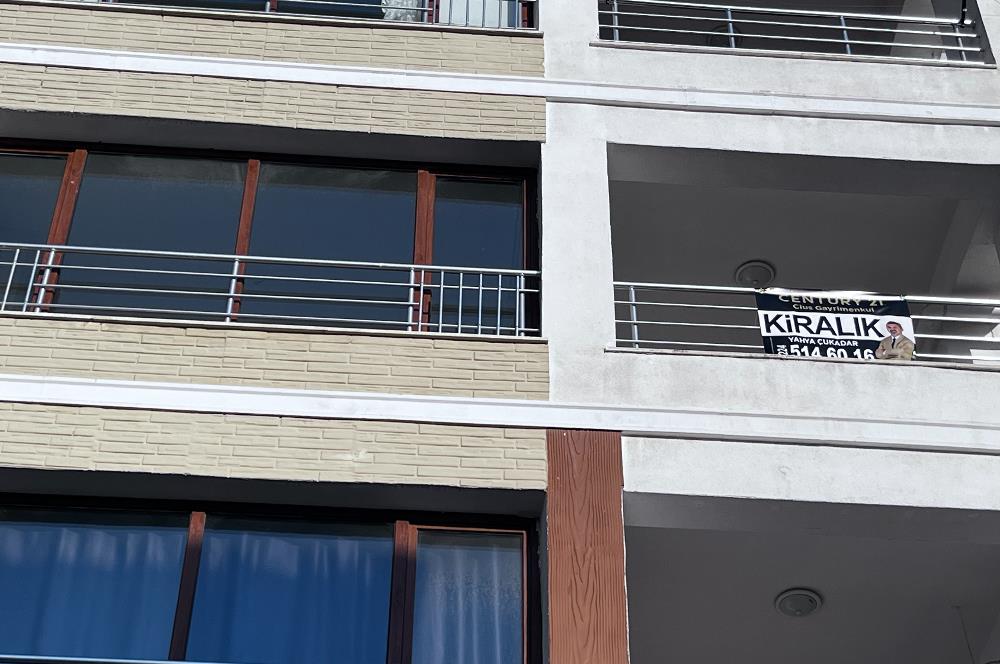 Hastane TOKİ de Asansörlü Ferah 3+1 Kiralık Daire