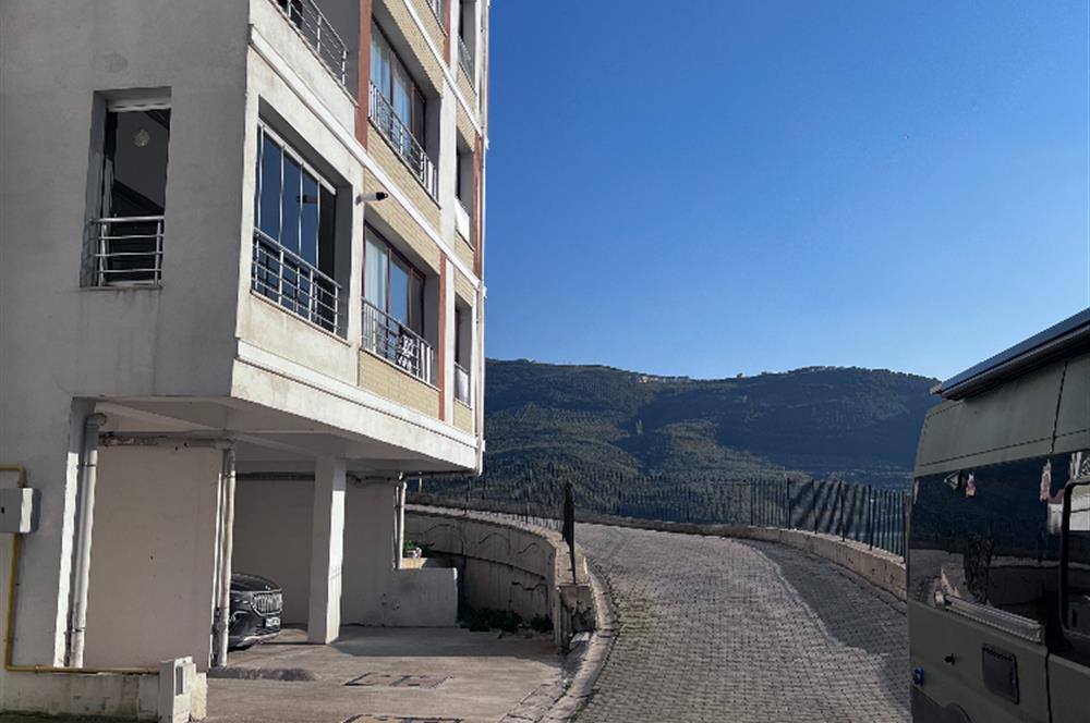 Hastane TOKİ de Asansörlü Ferah 3+1 Kiralık Daire