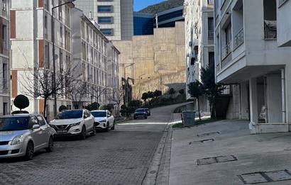 Hastane TOKİ de Asansörlü Ferah 3+1 Kiralık Daire