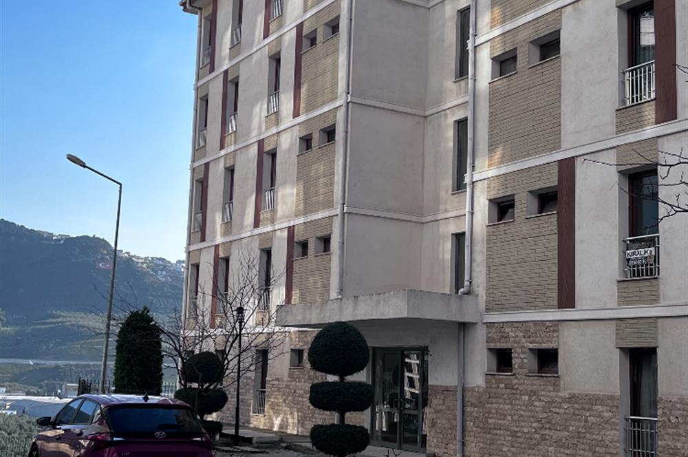 Hastane TOKİ de Asansörlü Ferah 3+1 Kiralık Daire