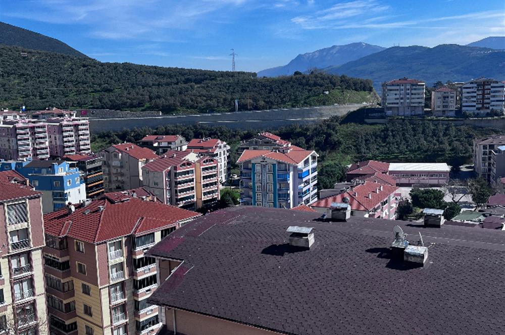 Deniz Manzaralı Ara Kat 3+1 Asansörlü Kiralık Daire