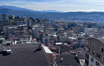 Deniz Manzaralı Ara Kat 3+1 Asansörlü Kiralık Daire