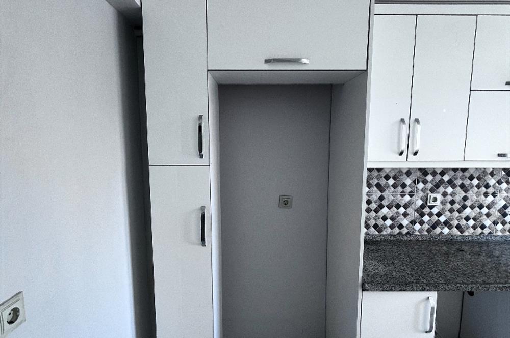 Deniz Manzaralı Ara Kat 3+1 Asansörlü Kiralık Daire