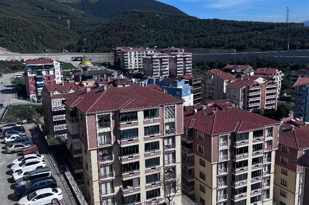 Deniz Manzaralı Ara Kat 3+1 Asansörlü Kiralık Daire