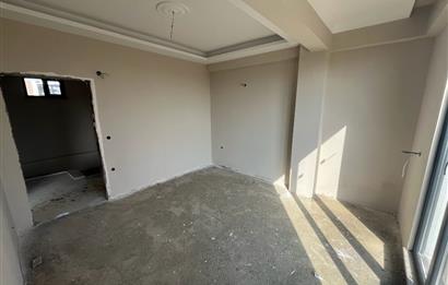 AYVACIKTA SİTE İÇİNDE 3+1 VİLLA