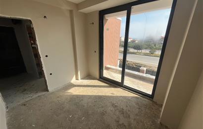 AYVACIKTA SİTE İÇİNDE 3+1 VİLLA