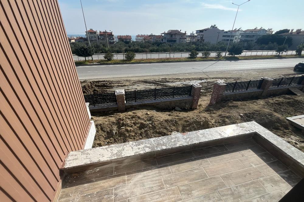 AYVACIKTA SİTE İÇİNDE 3+1 VİLLA