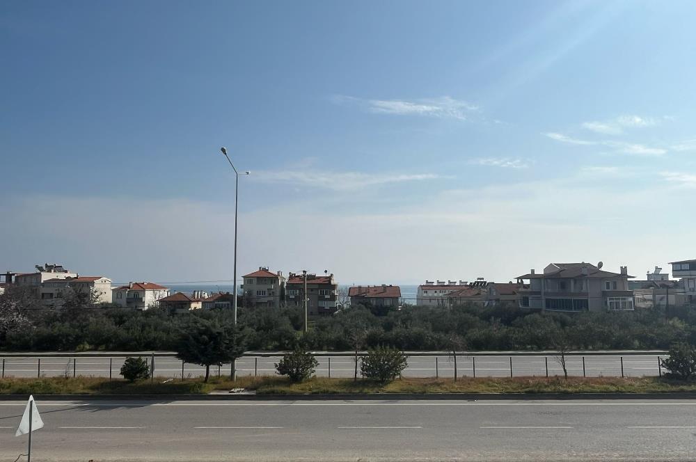 AYVACIKTA SİTE İÇİNDE 3+1 VİLLA