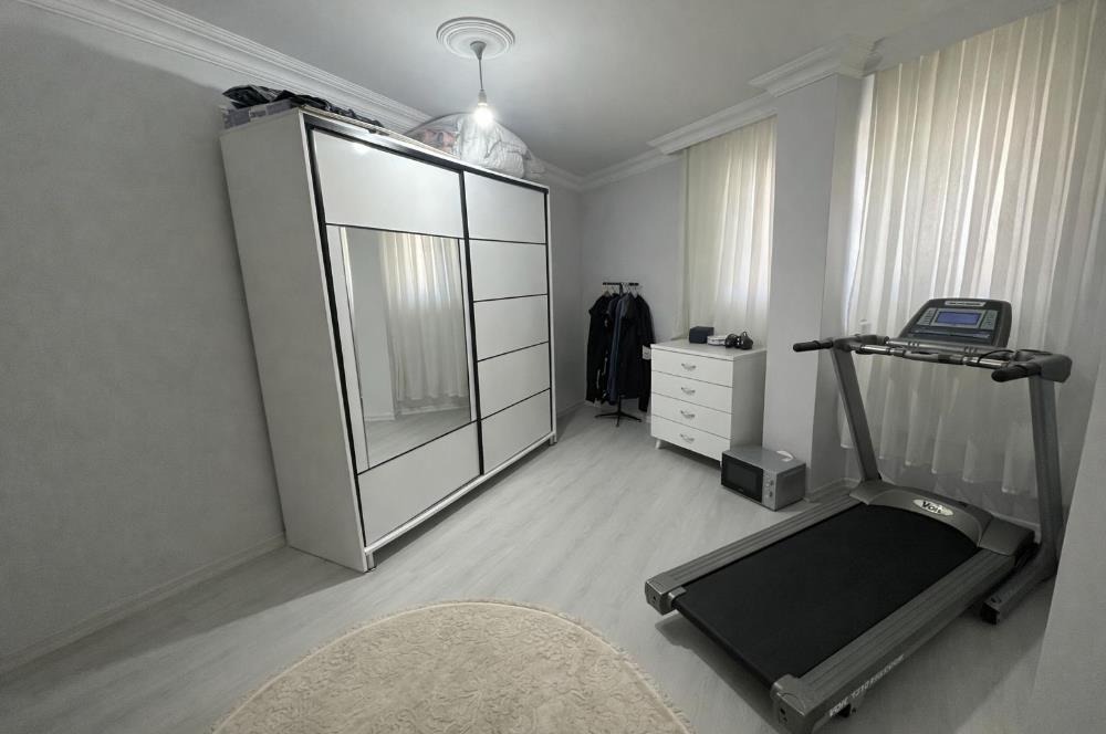 ÇEKMEKÖYDE 1+1 SATILIK DAİRE