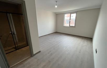 ALTINTEPE'DE HARİKA LOKASYON ADA VE DENİZ MANZARALI KÖŞE DUBLEKS