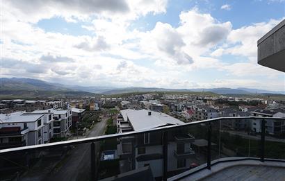 C21 Cius;Umurbeyde Önü Açık Ferah 5+1 Satılık Dubleks Daire