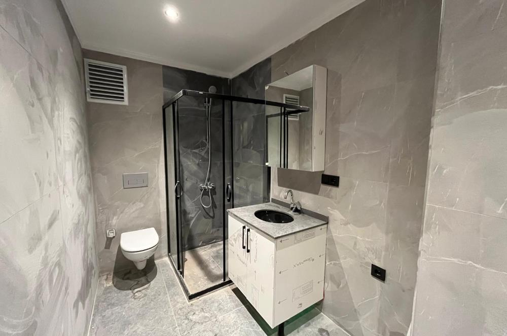 ALTINTEPE'DE HARİKA LOKASYON ADA VE DENİZ MANZARALI KÖŞE DUBLEKS