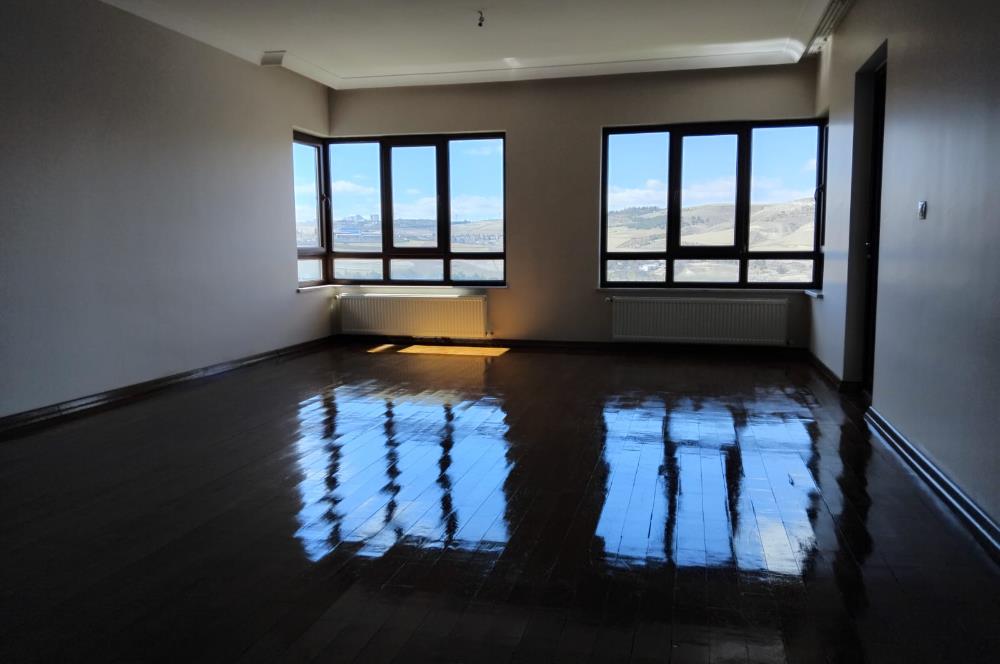 ÇANKAYA YAŞAMKENT PRESTİJLİ SİTEDE 4+1 KİRALIK DAİRE