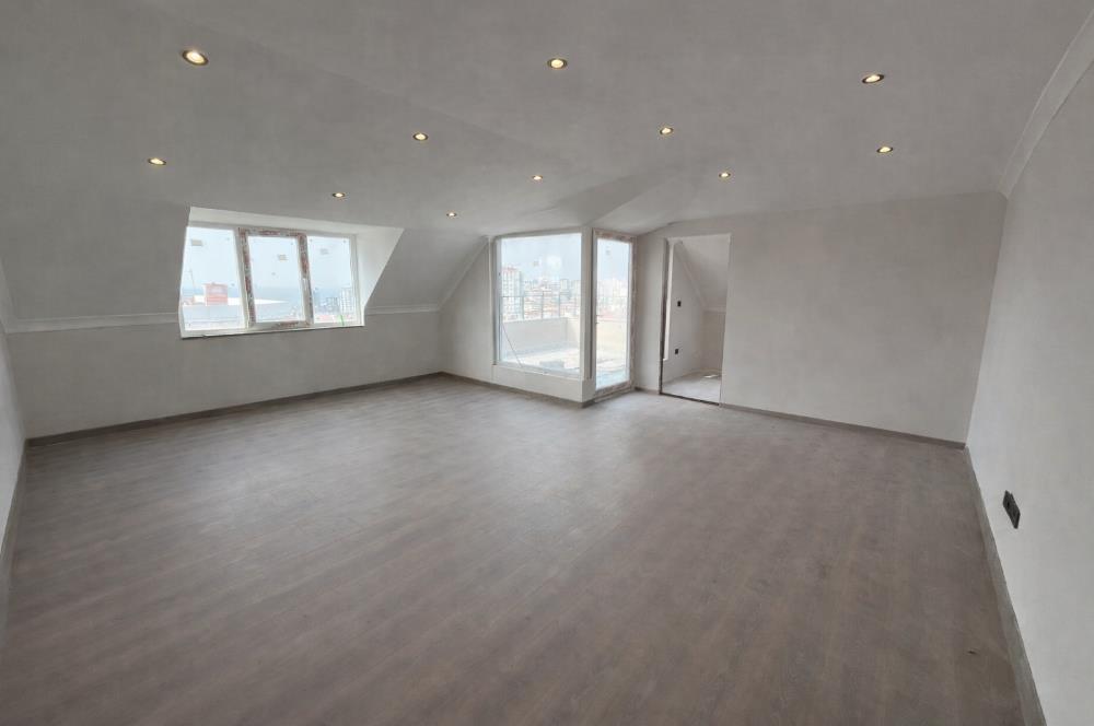 ALTINTEPE'DE HARİKA LOKASYON ADA VE DENİZ MANZARALI KÖŞE DUBLEKS