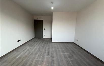 ALTINTEPE'DE HARİKA LOKASYON ADA VE DENİZ MANZARALI KÖŞE DUBLEKS