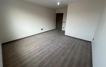 ALTINTEPE'DE HARİKA LOKASYON ADA VE DENİZ MANZARALI KÖŞE DUBLEKS