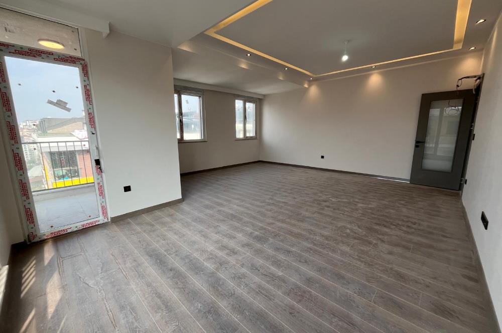 ALTINTEPE'DE HARİKA LOKASYON ADA VE DENİZ MANZARALI KÖŞE DUBLEKS