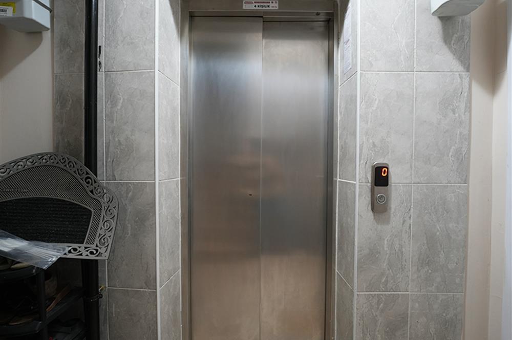 C21 Cius; Havuzlu Site İçerisinde Satılık Eşyalı Daire 