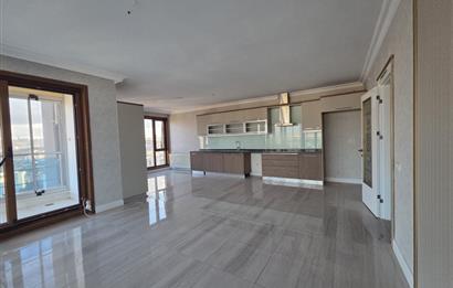 ANKARA ÇANKAYA ESKİŞEHİR YOLUNA CEPHE SİTE İÇİ 4+1 SATILIK DAİRE