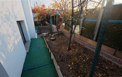 ÇANKAYA ALACAATLI'NIN MERKEZİNDE 4 DAİRELİ SATILIK KOMPLE BİNA