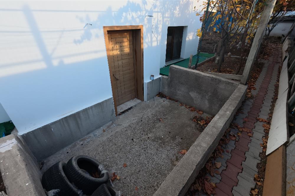 ÇANKAYA ALACAATLI'NIN MERKEZİNDE 4 DAİRELİ SATILIK KOMPLE BİNA