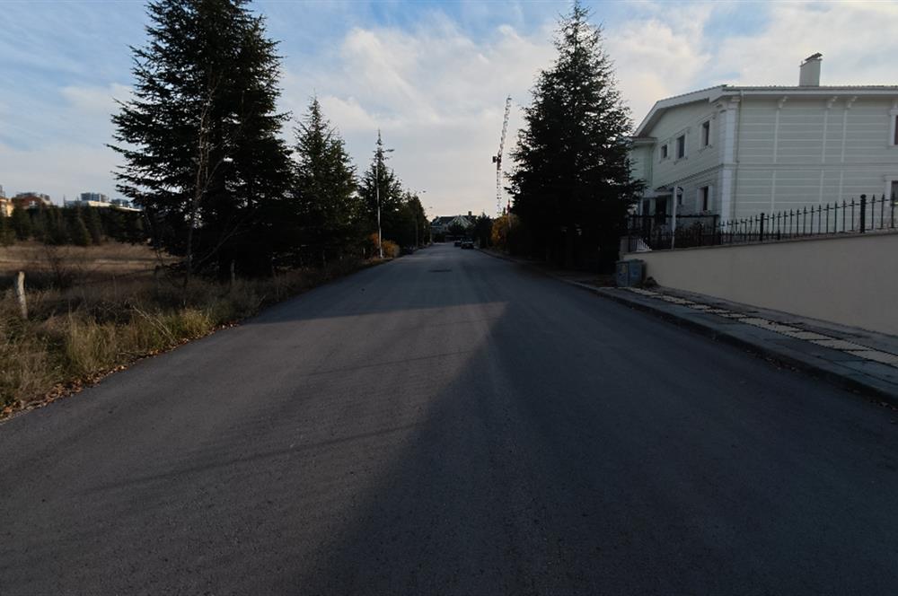 ÇANKAYA ALACAATLI'NIN MERKEZİNDE 4 DAİRELİ SATILIK KOMPLE BİNA