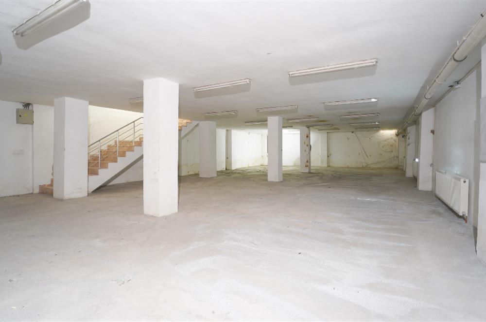 Century21 Bal'dan Paşaalanı Sanayi Bölgesinde 900m Kiralık İşyeri