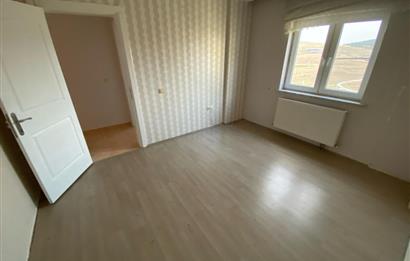 CENTRUY21 BAL'DAN TOKİDE İÇİ YENİLENMİŞ TEMİZ 2+1 KİRALIK