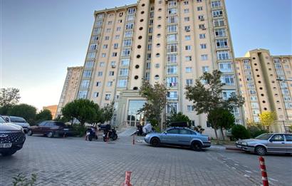 TOKİ YENİMAHALLEDE ARA KAT ŞEHİR MANZARALI FULL EŞYALI TEMİZ 1+1
