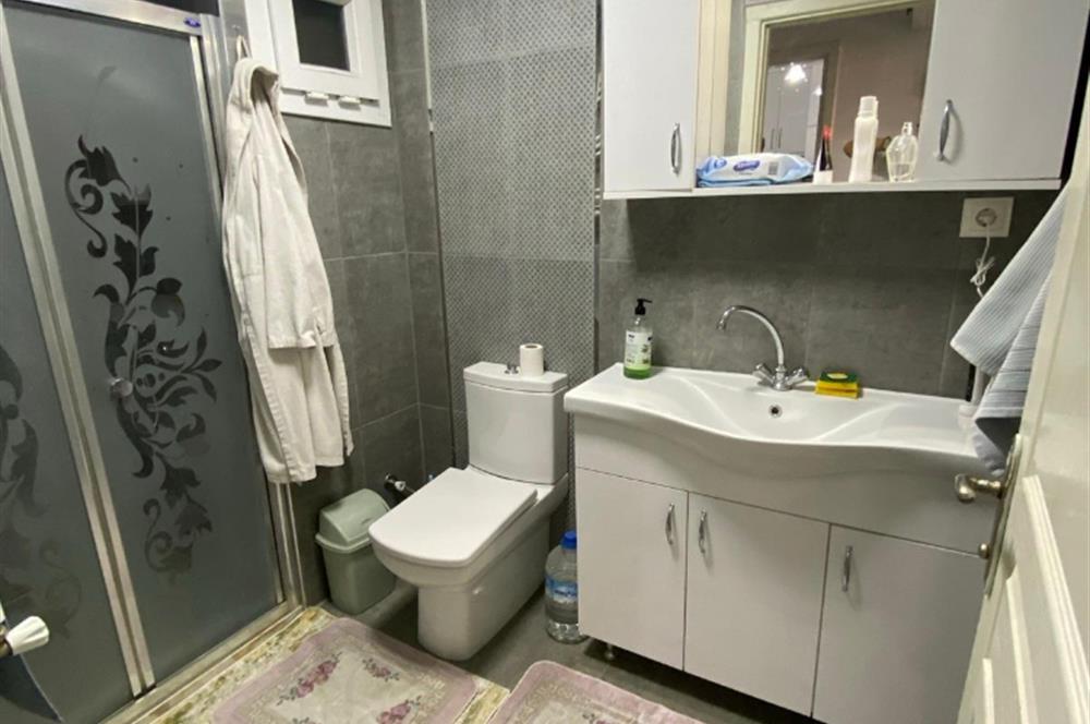 TOKİ YENİMAHALLEDE ARA KAT ŞEHİR MANZARALI FULL EŞYALI TEMİZ 1+1