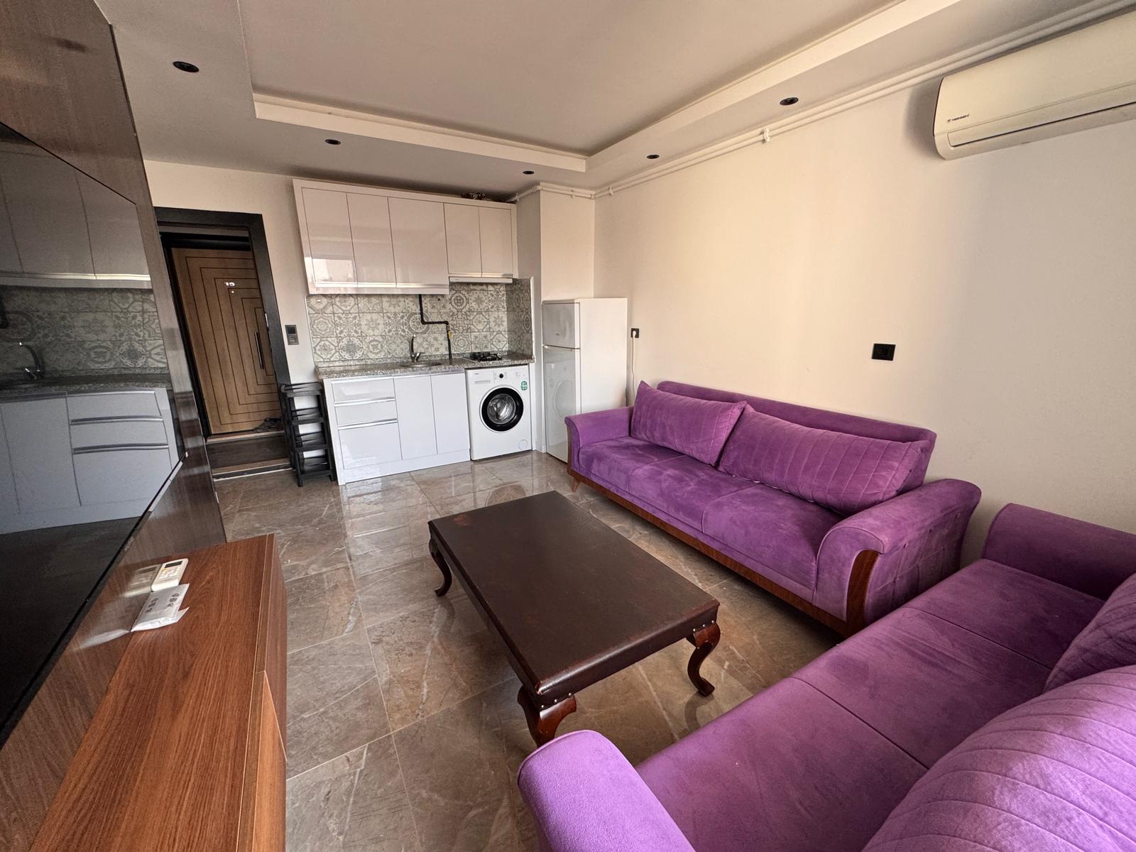 C21 LOFT'TAN ÜNİVERSİTEYE YÜRÜME MESAFESİNDE KİRALIK 1+1 APART