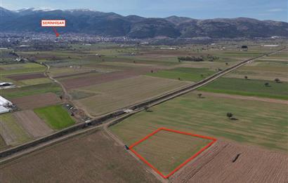 DENİZLİ SERİNHİSAR CUMHURİYET MAHALLESİ'NDE SATILIK 3271m2 TARLA