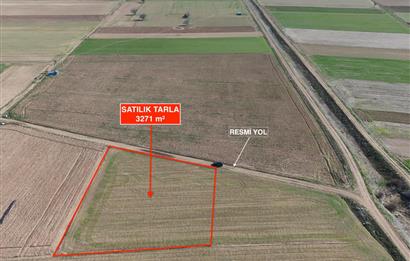 DENİZLİ SERİNHİSAR CUMHURİYET MAHALLESİ'NDE SATILIK 3271m2 TARLA