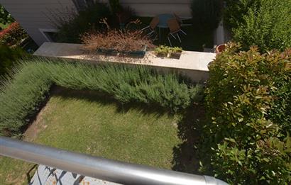 Zekeriyaköy Çarşıda Kiralık Çatı Dubleks Daire