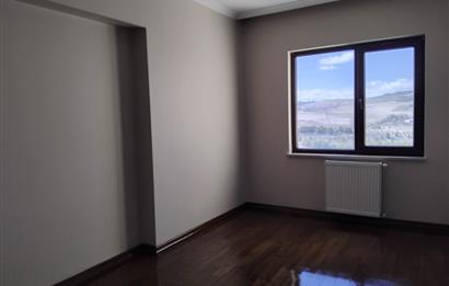 ÇANKAYA YAŞAMKENT PRESTİJLİ SİTEDE 4+1 KİRALIK DAİRE